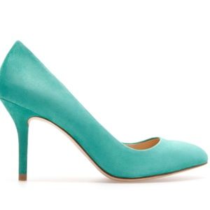Zara NWT and box, Green pumps/heels in size 9